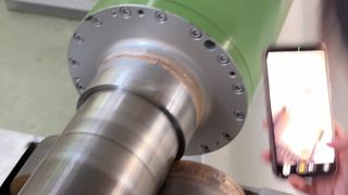 Roller Pemanas Induksi Yang Tepat untuk Laminasi