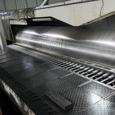 Vacuum Suction Couch Roll for Tissue Paper Machine with Upto 2000m/min Speed and 1600-9000mm Working Width