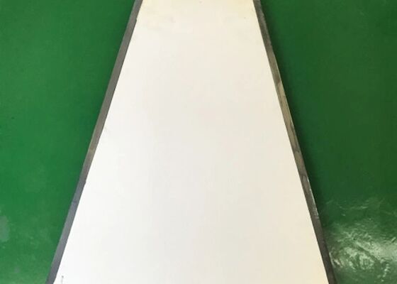 Ceramic Vacuum Filter Plate High Strength Al2O3 Material 0.5 Micron Filtration Industrial Use