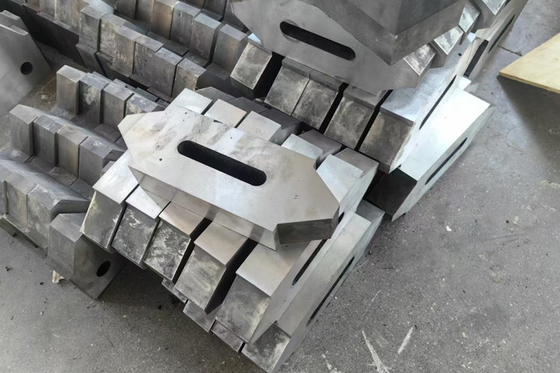 D2 Bahan Single Shaft Shredder Blade Untuk Daur Ulang Ban