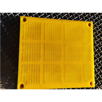 30mm Tebal Kuning Polyurethane Screen Mat dengan Kawat 1.5mm untuk Pertambangan Tahan Aus Tinggi