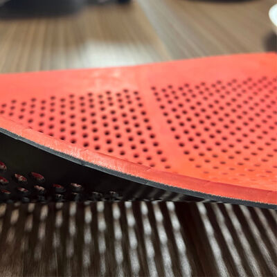 8mm Tebal Anti-Clog Rubber Screen Mat dengan Lubang Persegi Panjang untuk Penyaringan Kering Basah