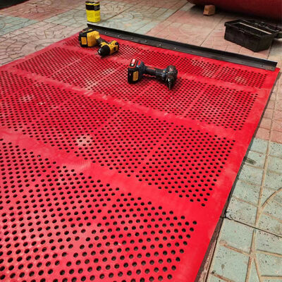 Panel Saringan Karet Self-Cleaning Lebar 1m Tebal 6mm dengan Lubang 3mm untuk Pemisahan Material Halus