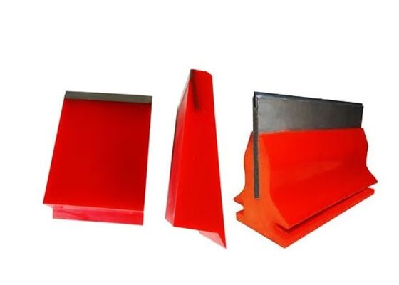 Conveyor Belt Cleaner PU Blade untuk Tambang Bijih Elastisitas Tinggi Umur Pelayanan Panjang