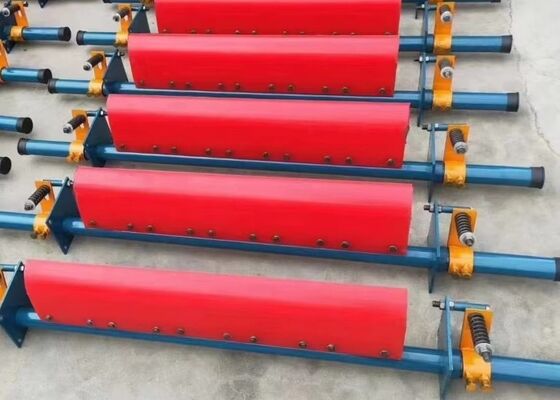 Sistem pembersih sabuk pengangkut PU Scraper Corrosion Resistant Industrial Conveyor Cleaner