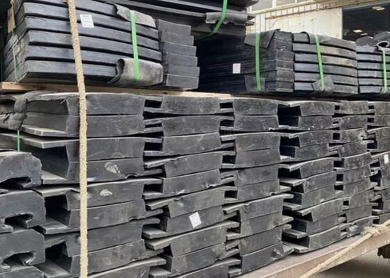 Liner karet penggiling bola tahan abrasi tinggi untuk umur kerja yang panjang dalam penggilingan basah dan kering