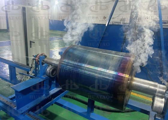 Roller Pemanas Induksi Terkunci Suhu Isolasi Tebal Untuk Produk Bukan Tenunan Dan Kalender PTFE